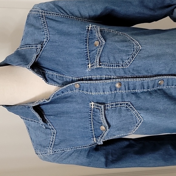 Seven7 Size S Pearl-Like Snap Front Denim Shirt, Western Style, Good Used Cond. - Picture 2 of 14